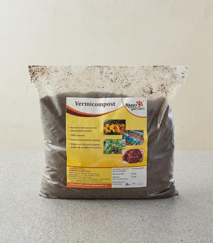 Vermicompost natural fertilizer organic fertilizer nutrient dense manure earth worm horticult