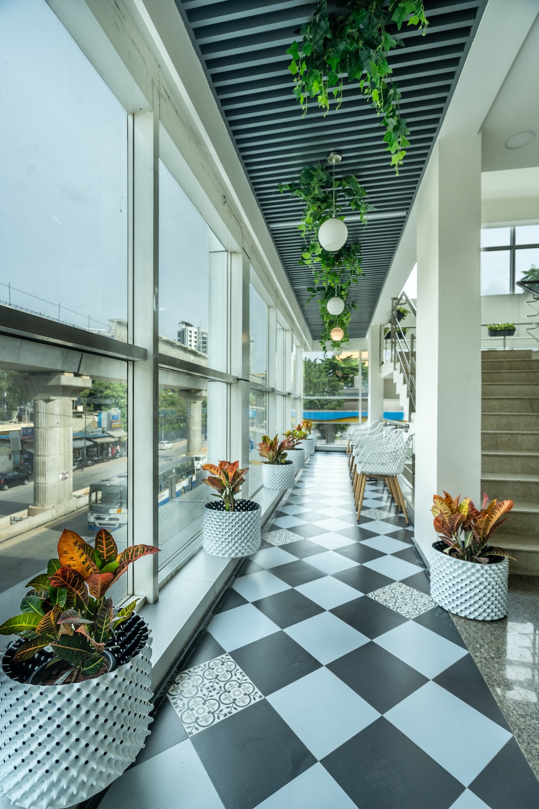 Bring Nature to Your Workspace-11 Benefits of Biophilic Design and Installation-Horticult